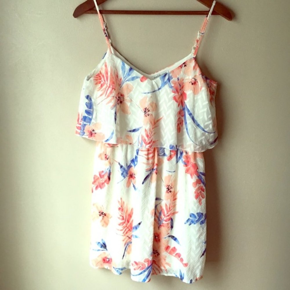 Charlotte Russe Tropical Floral Chiffon Dress - Picture 2 of 4